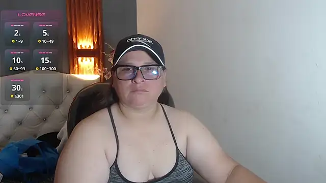 katty femdom online show from May 2, 11:37 am