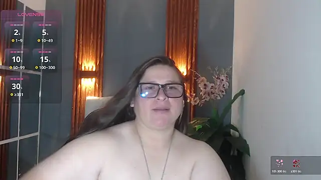 Snapshot of katty_femdom chatting on May 3, 11:05 am katty femdom online show from May 3, 11:05 am