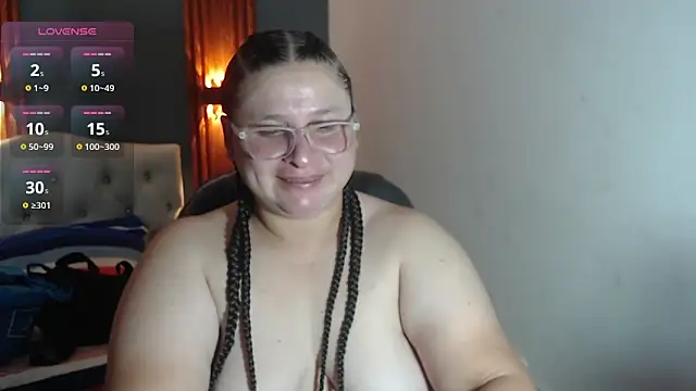Snapshot of katty_femdom chatting on June 15, 9:44 am katty femdom online show from June 15, 9:44 am