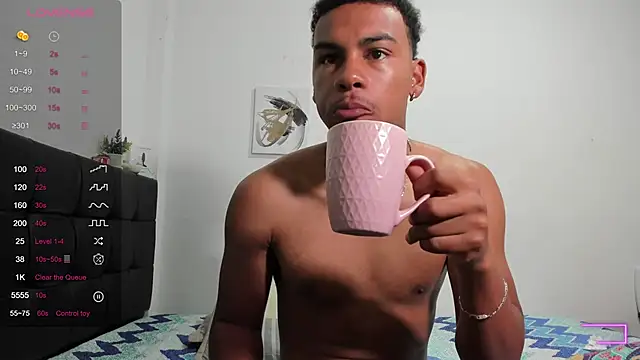 RoddyRich11 online show from November 18, 11:47 am