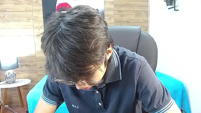 Snapshot of jhoellx chatting on November 28, 9:06 pm jhoellx online show from November 28, 9:06 pm