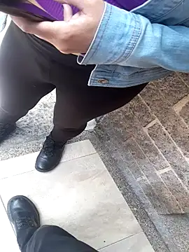 sophie banger online show from September 9, 5:12 pm