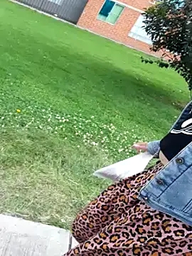 sophie banger online show from October 30, 7:36 pm