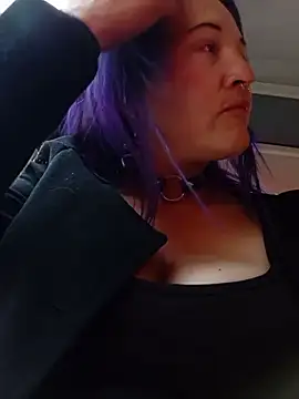 sophie banger online show from November 7, 5:13 pm