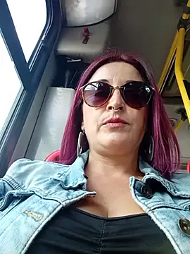 Snapshot of sophie_banger chatting on June 30, 7:26 pm sophie banger online show from June 30, 7:26 pm