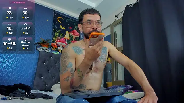 leondevereda online show from March 23, 12:58 am