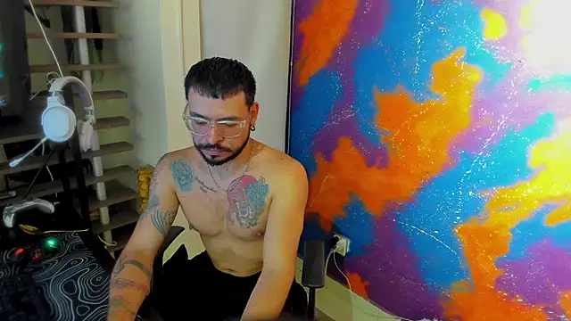 leondevereda online show from September 20, 12:55 am