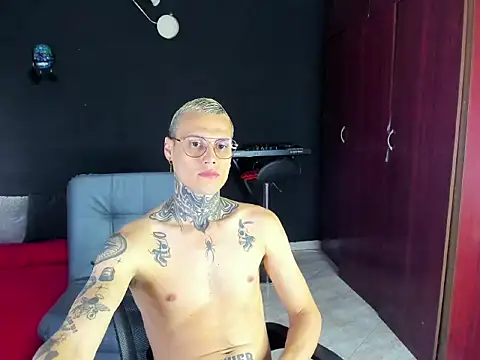 fucking sinner online show from March 30, 6:20 pm