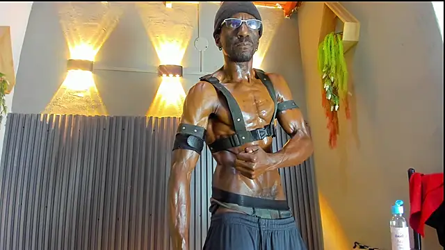 Snapshot of jhonjairo85_ chatting on December 1, 4:28 am jhonjairo85 online show from December 1, 4:28 am