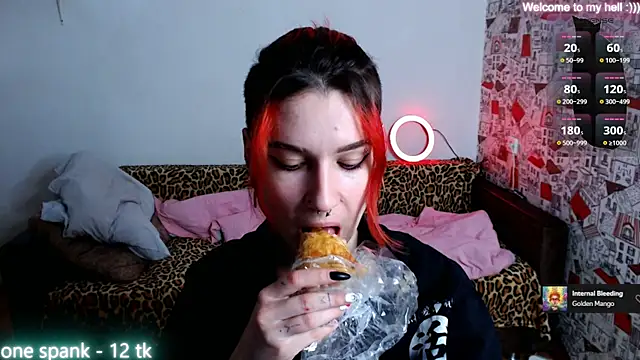 Miya Wey  online show from December 16, 12:06 pm