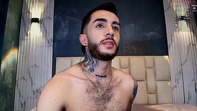 Snapshot of Marcelo_ruiz_ chatting on June 16, 6:43 pm Marcelo ruiz online show from June 16, 6:43 pm
