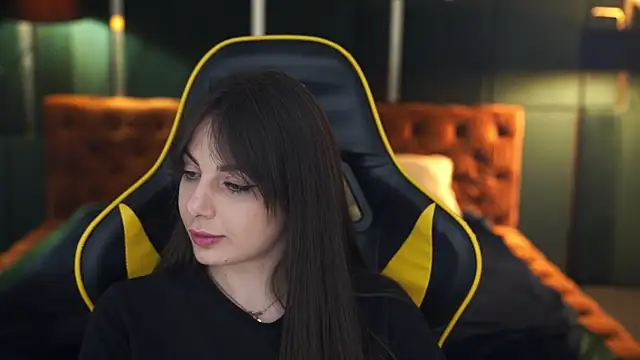 Snapshot of Alisa054 chatting on January 9, 9:47 pm Alisa054 online show from January 9, 9:47 pm