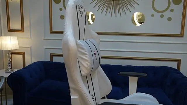 Snapshot of Alisa054 chatting on January 27, 3:26 am Alisa054 online show from January 27, 3:26 am