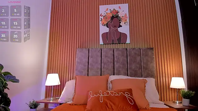 ChloePreston  online show from October 27, 10:58 pm