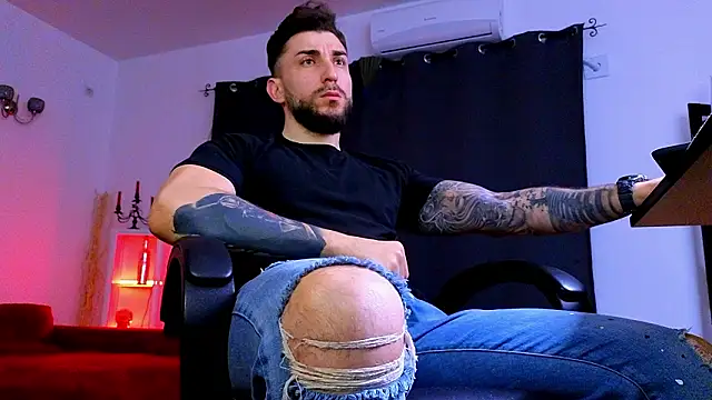 MightyAaron66 online show from February 26, 3:38 am