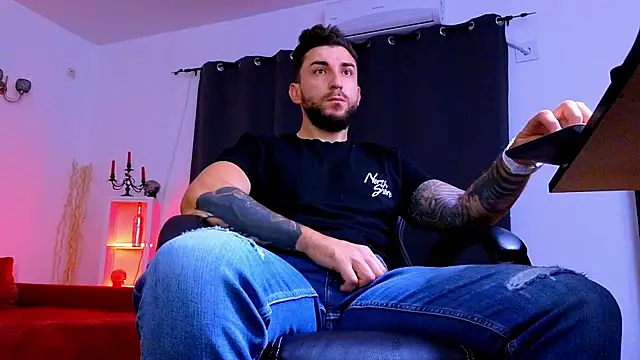 MightyAaron66 online show from July 15, 2:17 am