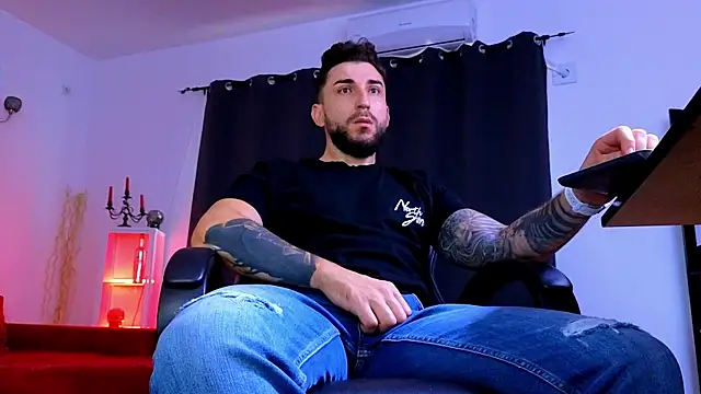 MightyAaron66 online show from July 22, 3:20 am