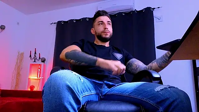 MightyAaron66 online show from August 1, 3:06 am