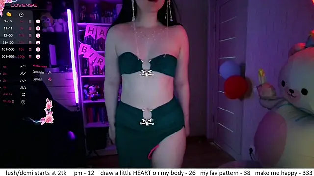 Snapshot of el_sweety chatting on July 3, 10:43 am el sweety online show from July 3, 10:43 am