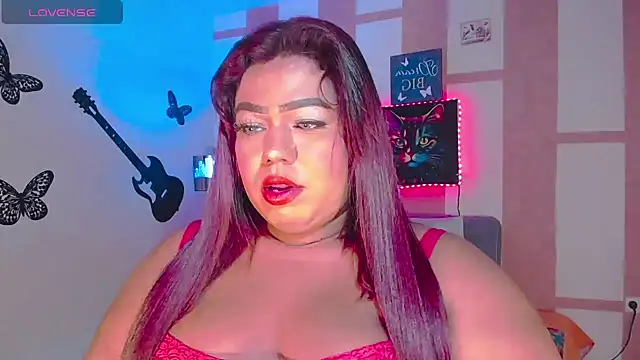 Snapshot of OpraxBellinda chatting on June 4, 3:12 am OpraxBellinda online show from June 4, 3:12 am