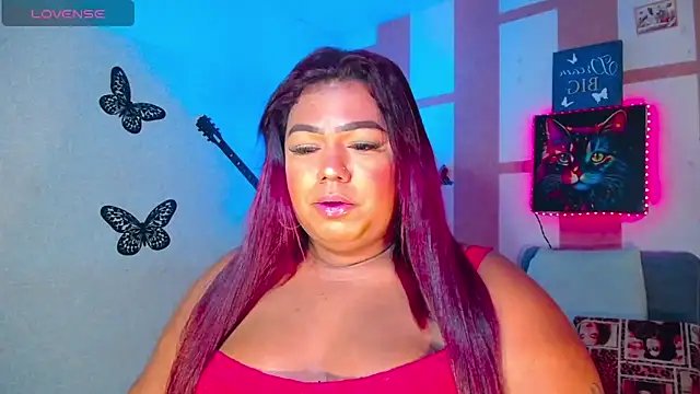 Snapshot of OpraxBellinda chatting on June 20, 2:25 am OpraxBellinda online show from June 20, 2:25 am