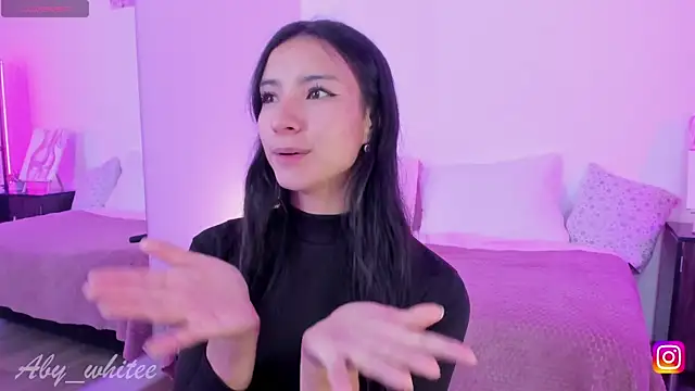 AbyWhitee online show from February 4, 1:06 pm