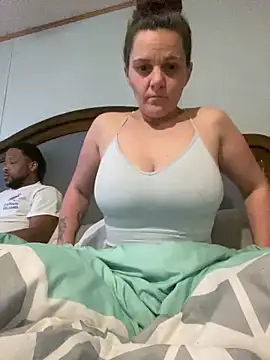 KillaKelli69 online show from February 19, 6:00 pm