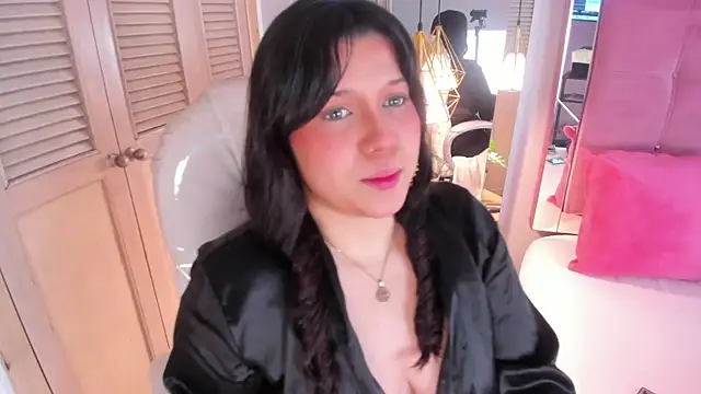 ArticaBelle online show from January 18, 12:47 pm