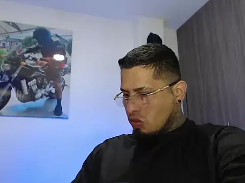 sr fuerte online show from March 7, 5:21 pm