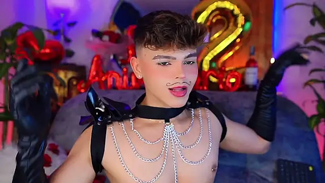 Snapshot of PRINCE_STEV chatting on December 3, 12:51 am PRINCE STEV online show from December 3, 12:51 am