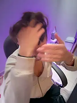 PRINCE STEV online show from January 18, 4:00 pm