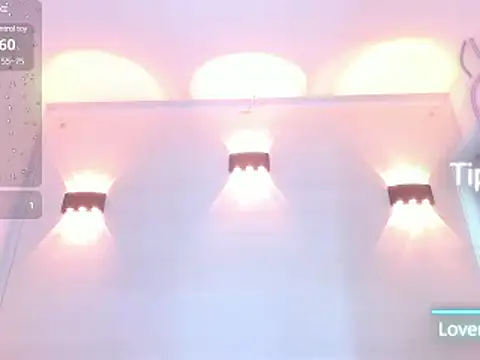 Snapshot of Molly_Spears chatting on February 20, 2:46 pm Molly Spears online show from February 20, 2:46 pm