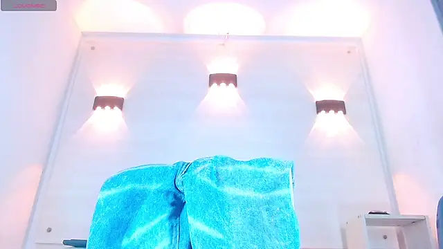 Snapshot of Molly_Spears chatting on March 15, 2:55 pm Molly Spears online show from March 15, 2:55 pm