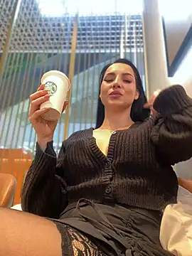 Roxana-Sexy online show from February 22, 6:06 am