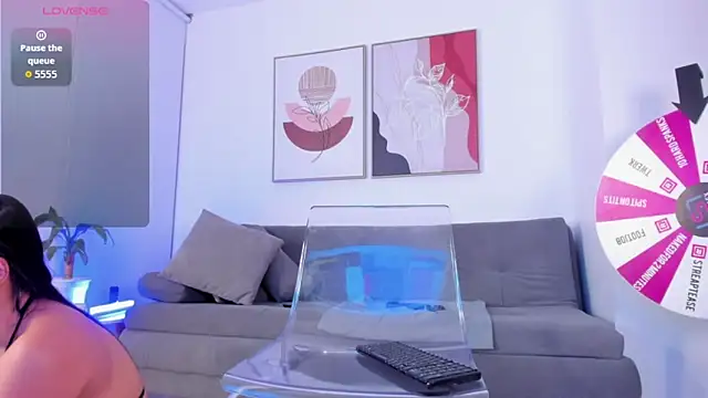 Snapshot of sofiiajones chatting on November 12, 3:07 am sofiiajones online show from November 12, 3:07 am