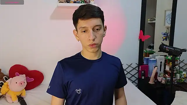 milky  boy  online show from February 10, 5:00 am