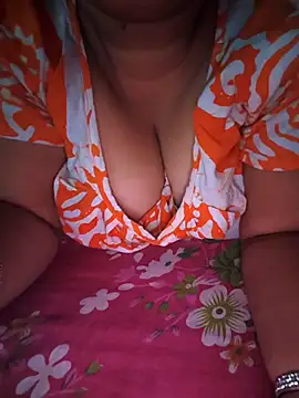 Rinki Guptaa online show from November 4, 7:02 pm