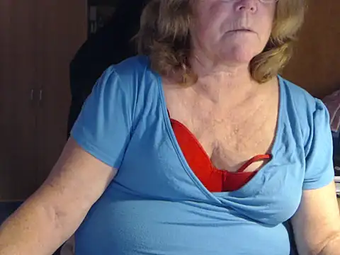 Snapshot of _sunshine__ chatting on December 18, 7:36 am sunshine online show from December 18, 7:36 am