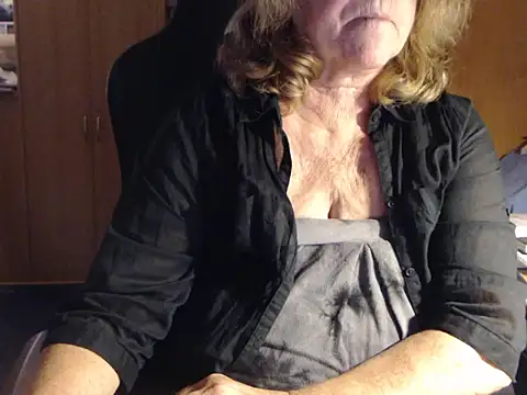 Snapshot of _sunshine__ chatting on January 27, 5:04 pm sunshine online show from January 27, 5:04 pm