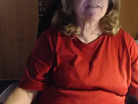 Snapshot of _sunshine__ chatting on February 9, 7:30 pm sunshine online show from February 9, 7:30 pm