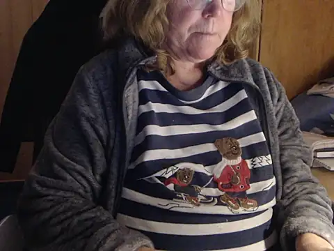 Snapshot of _sunshine__ chatting on February 13, 6:16 pm sunshine online show from February 13, 6:16 pm