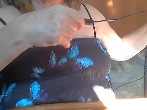 Snapshot of _sunshine__ chatting on March 19, 2:35 pm sunshine online show from March 19, 2:35 pm