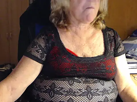 Snapshot of _sunshine__ chatting on October 16, 5:47 pm sunshine online show from October 16, 5:47 pm