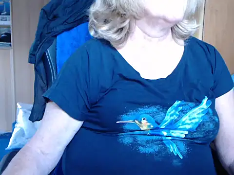 Snapshot of _sunshine__ chatting on October 22, 6:35 am sunshine online show from October 22, 6:35 am