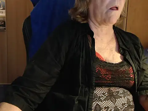 Snapshot of _sunshine__ chatting on November 19, 7:08 am sunshine online show from November 19, 7:08 am