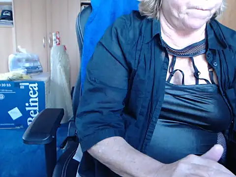 Snapshot of _sunshine__ chatting on November 22, 2:49 pm sunshine online show from November 22, 2:49 pm