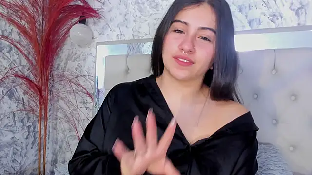 Megan rossee online show from December 22, 11:18 am