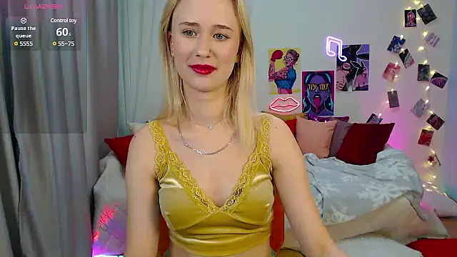 Snapshot of SashaBrooks chatting on January 30, 6:10 pm SashaBrooks online show from January 30, 6:10 pm
