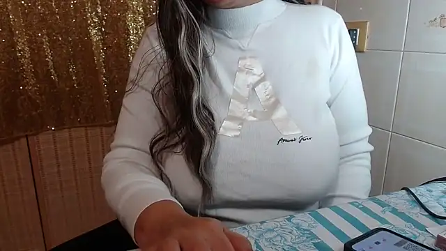 Foxlady2271 online show from January 10, 7:32 pm