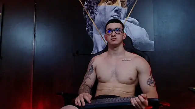 Snapshot of JacksonOlsenn chatting on October 2, 6:59 pm JacksonOlsenn online show from October 2, 6:59 pm